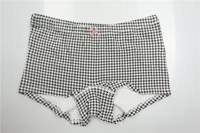 Beautiful Girl's Combed Cotton Elastane Allover Print boxers
