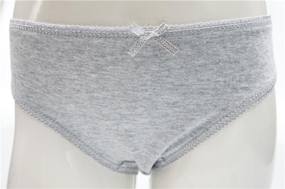 High Quality Girl's Combed Cotton Elastane Solid Color Briefs