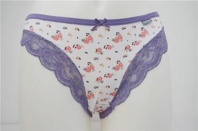 Beautiful Women's Combed Cotton Elastane with Water Print Briefs